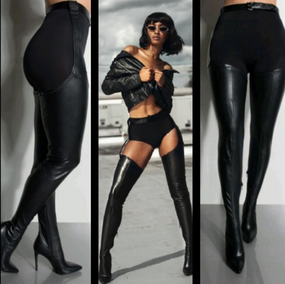 🥇𝙇𝙖𝙨𝙩 8.5 🔥🖤Harness Over The Knee Boot - Picture 15 of 15